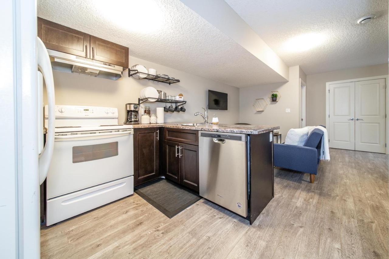 Mountain House Villa Edmonton Eksteriør billede